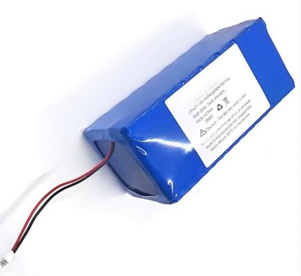 Guter Preis 18650 Lithiumbatterie 14 Ah 29,6 V für Elektrowerkzeuge und Spielzeug mit hoher Entlademenge Online