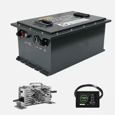 Guter Preis Anpassungsfähige 36 Volt Lithium Golfkarrenbatterien 105AH 4032WH für Elektrofahrzeuge Online